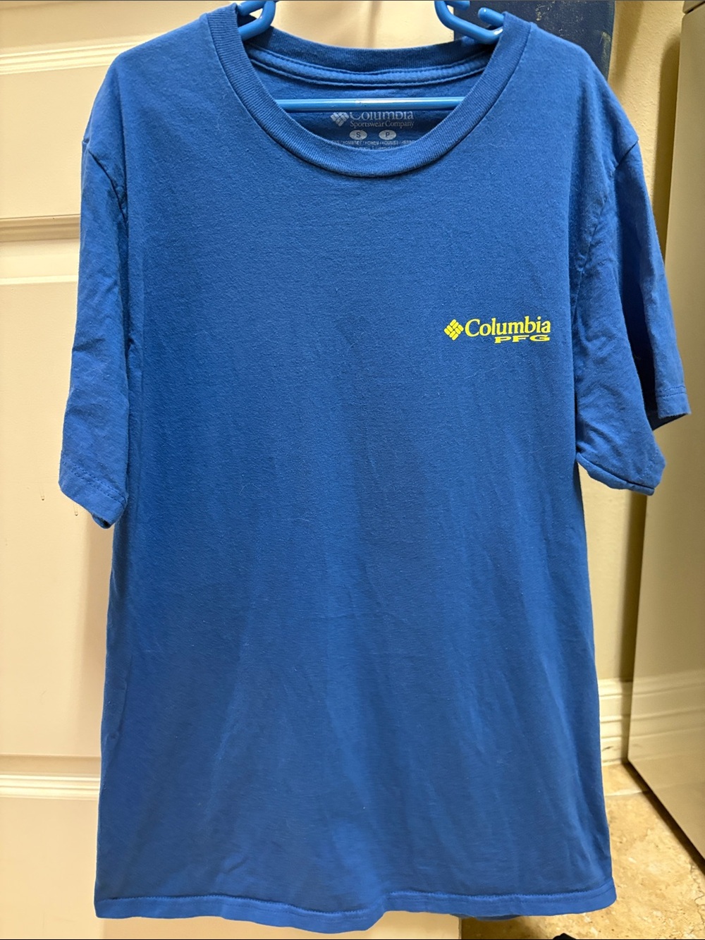 Columbia Royal Blue Short Sleeve Tee with Yellow Logo size small